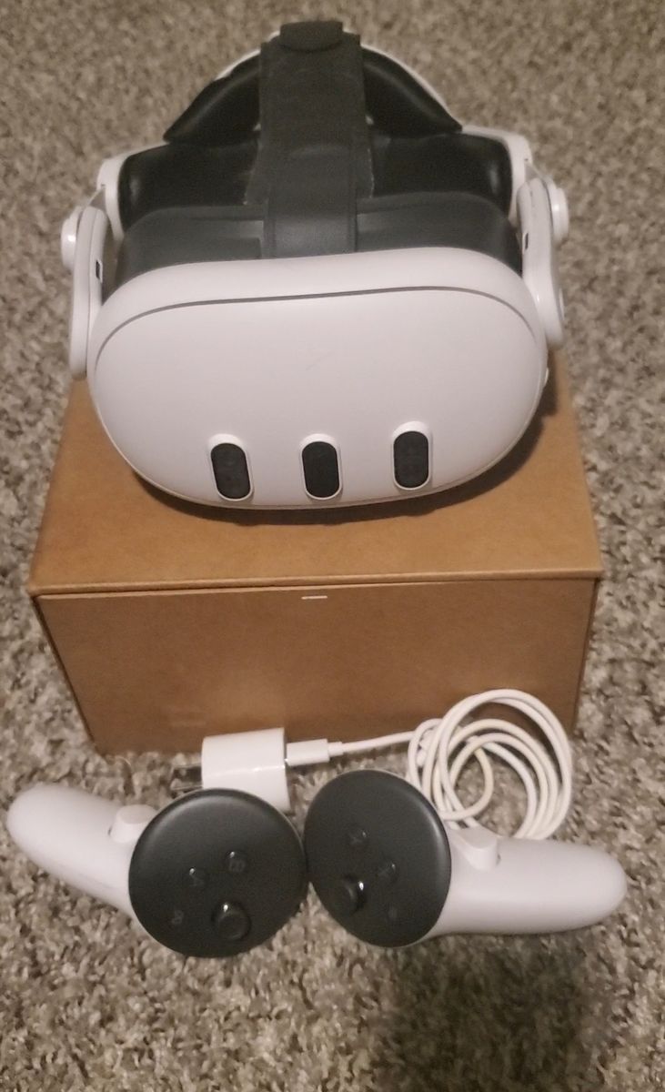 Meta Quest 3 512GB – Excellent Condition w/ Box + Upgraded Strap + Extras