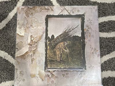 Led Zeppelin IV vinyl