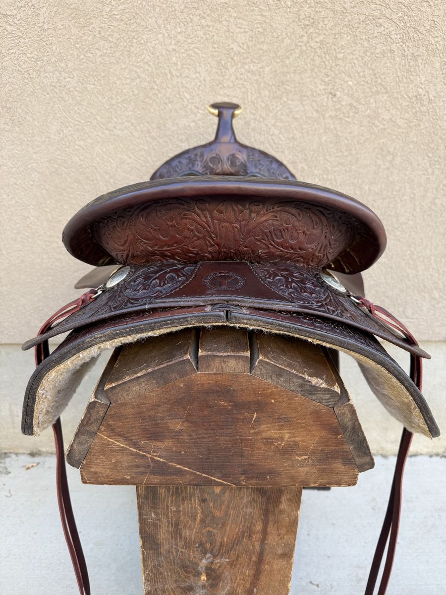 Main image 5