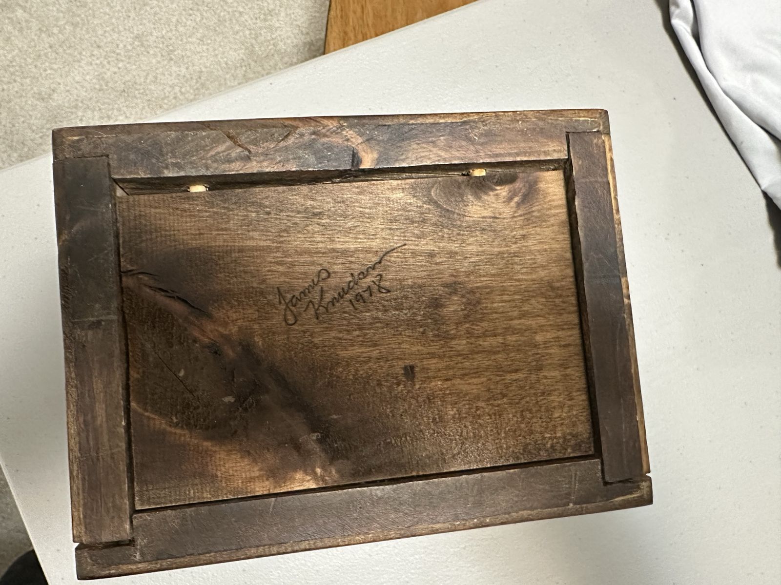 Main image 4