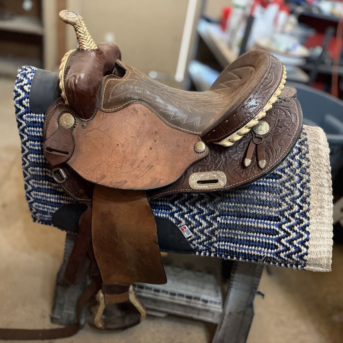 Western Saddle - Barrel racing