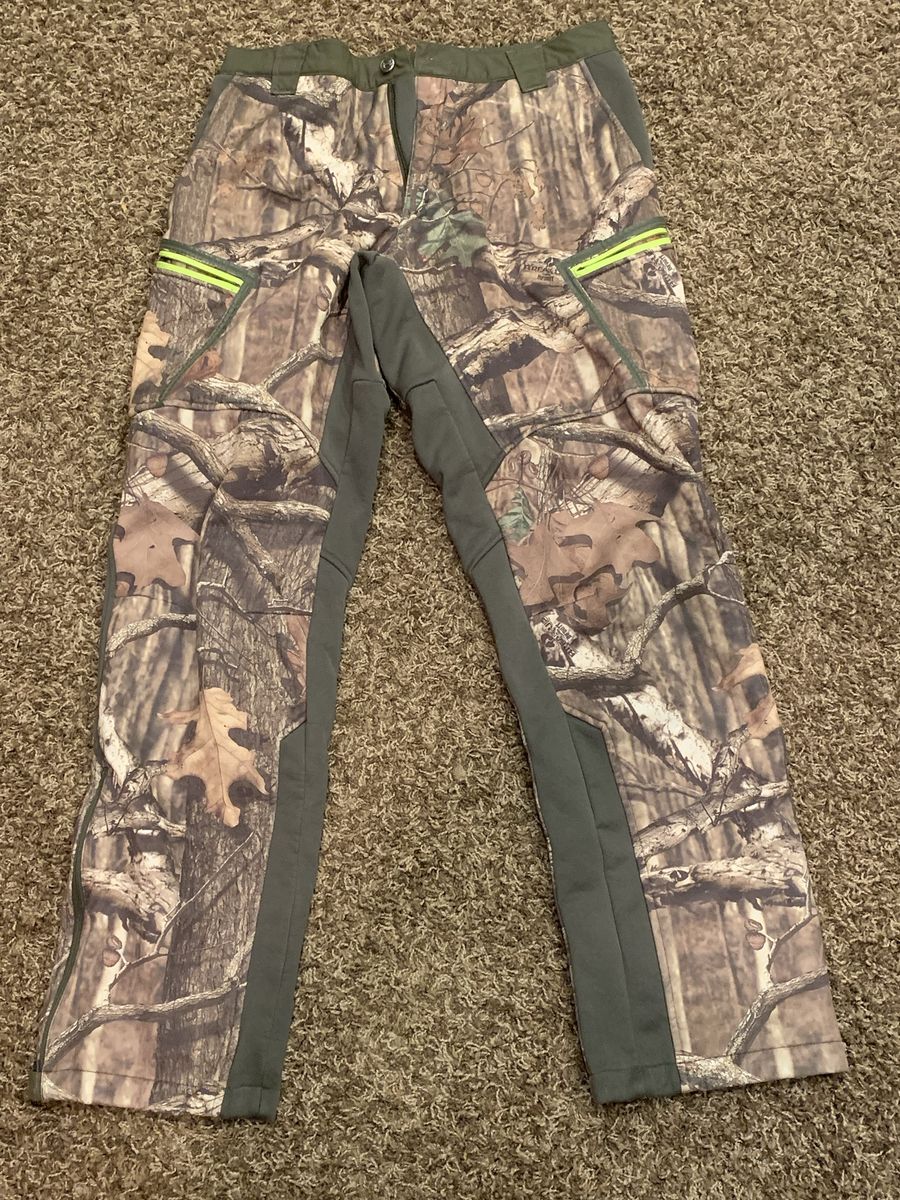 Under Armour Camo Hunting Pants with Zipper Pockets Used