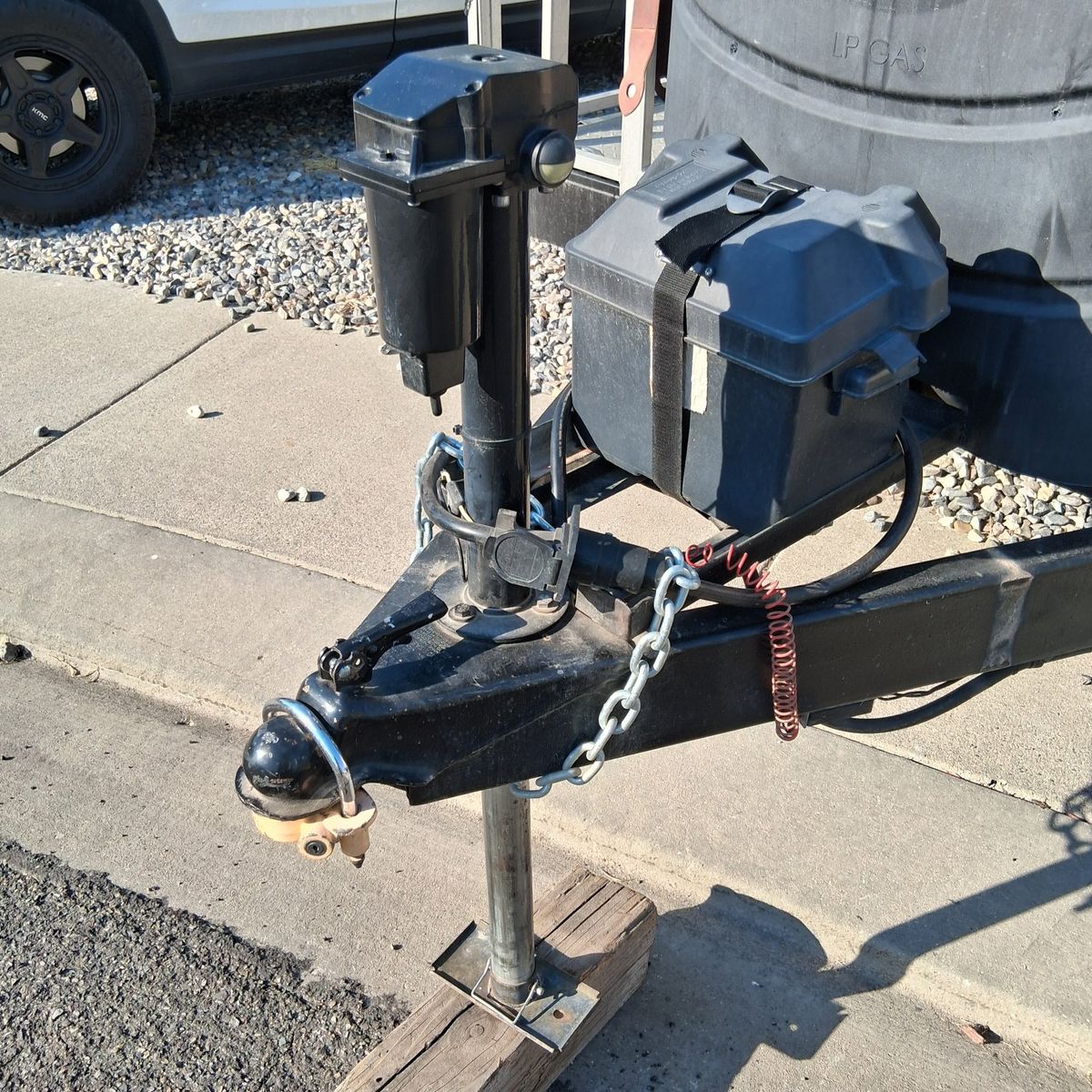 Main image 6