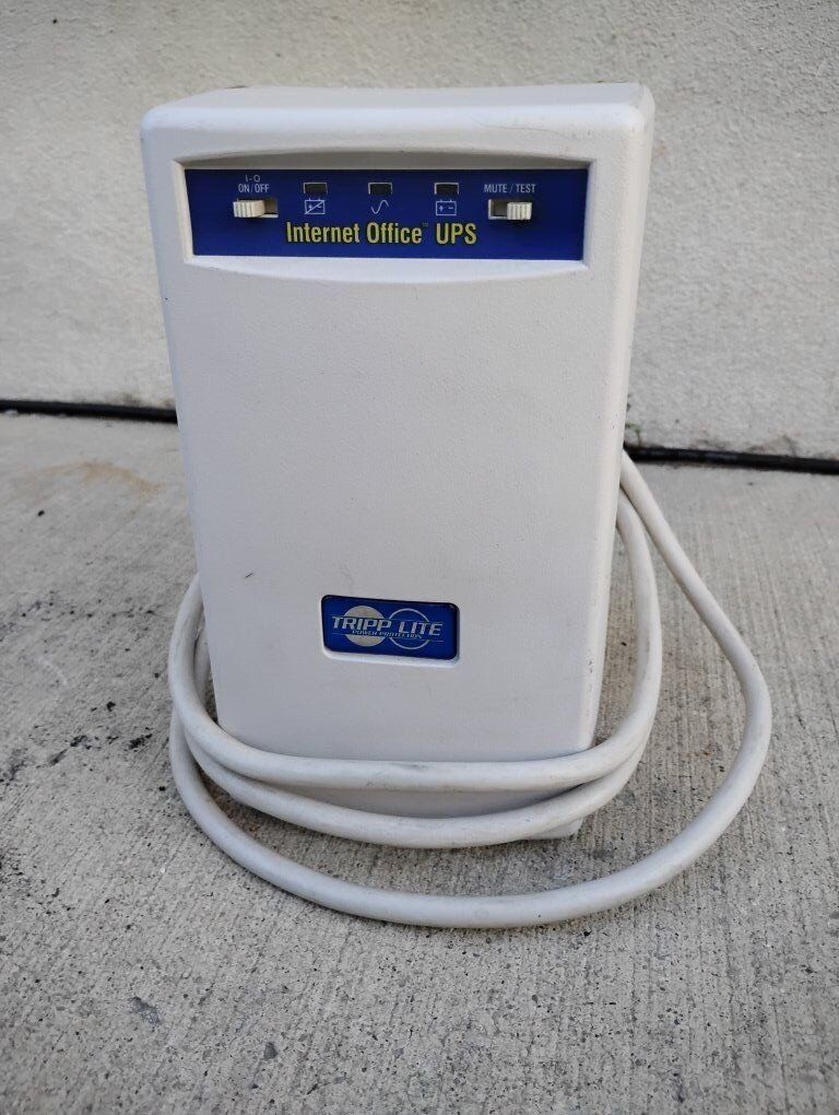 Internet Office UPS 500 Tripp Lite 6 Outlets Ethernet Line.