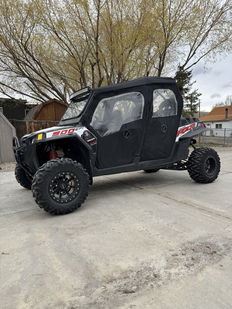2013 Polaris RZR 900