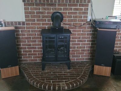 Onkyo Fusion AV SK-30 3-way tower speakers