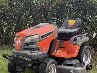 Husqvarna Riding Lawn Mower Tractor