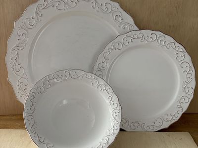 Dinnerware. Text at 801-910-3451. e-mail. kfschefski@gmail.com