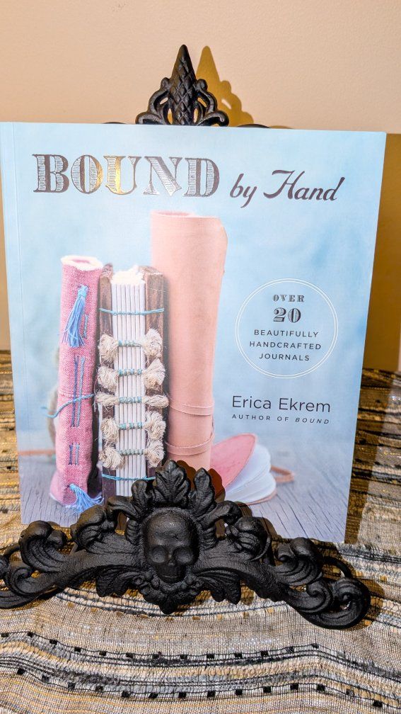 Bound By Hand: Over 20 Beautifully Handcrafted Jou