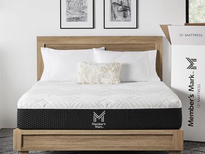 Twin XL Ultra Plush Memory Foam Mattress – Excellent Condition