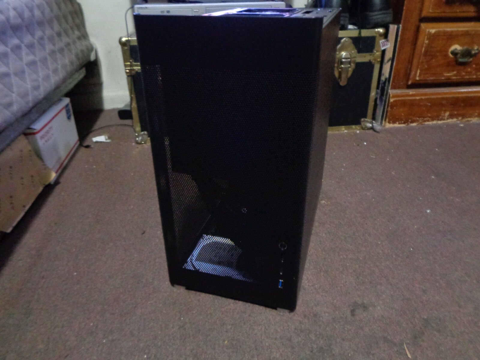 Awesome Computer, ATX W/Intel i7-6700K, MSI RTX 2070 12GB, Gamemax Mesh Pro, little RGB, LOOK!