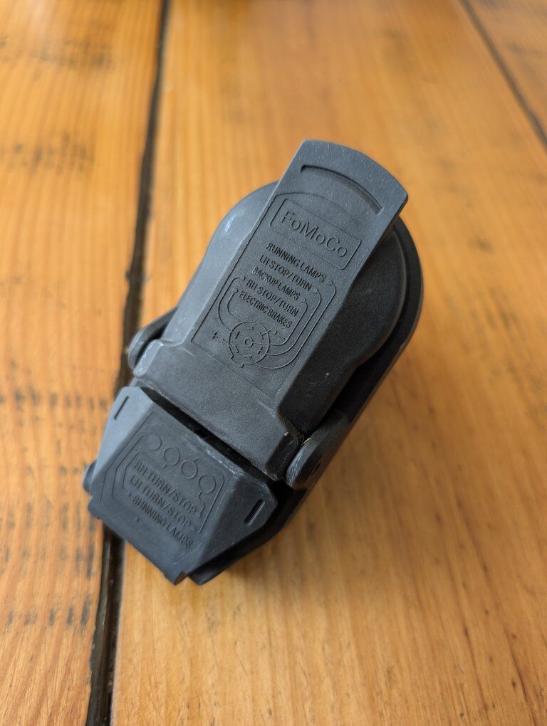 2023 F250 4/7 Pin Tow Adapter