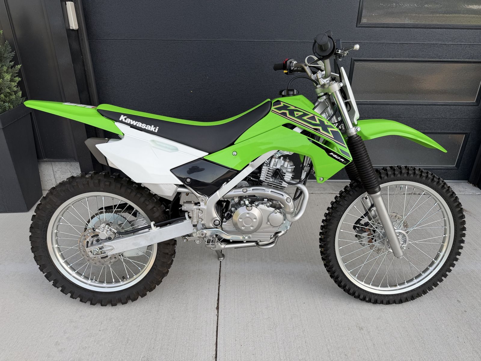 2021 Kawasaki KLX 140RF