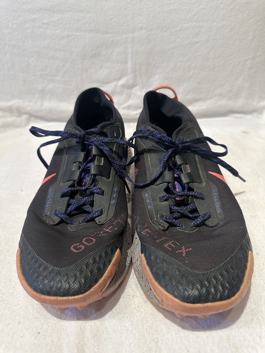Nike Men’s Size 11 Pegasus Gore-Tex Trail Shoes