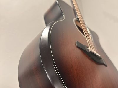 Taylor 324ce Builder's Edition Grand Auditorium Acoustic-Electric Guitar Tobacco Kona Burst