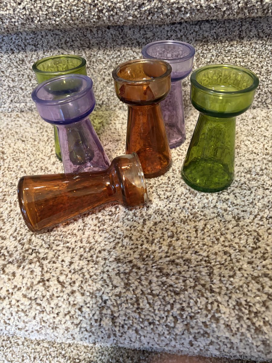 Mini vases 6 of them.