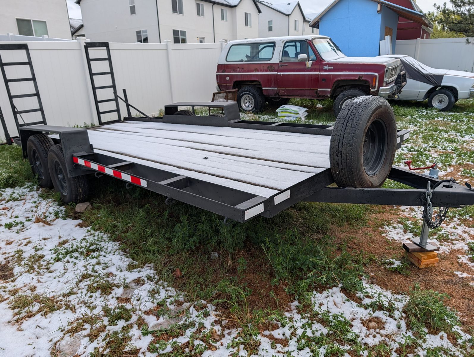 For sale 18X7 car hauler trailer