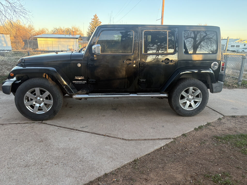 2012 JEEP WRANGLER Sahara