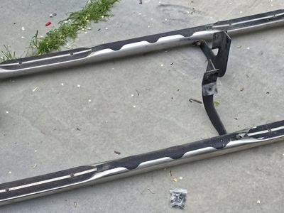 Nissan Titan nerf bars