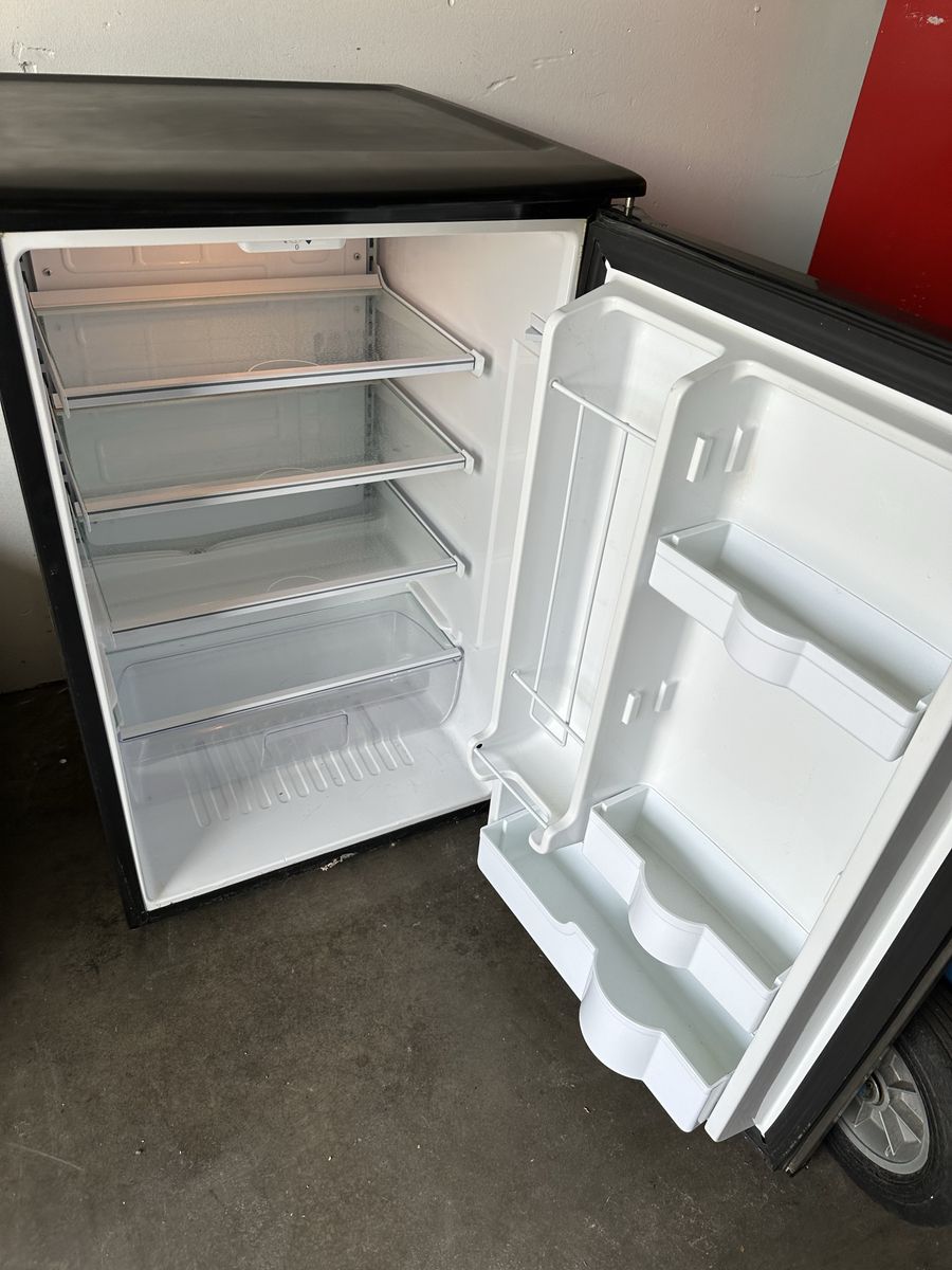 Danby 4.4 cu. ft. Refrigerator