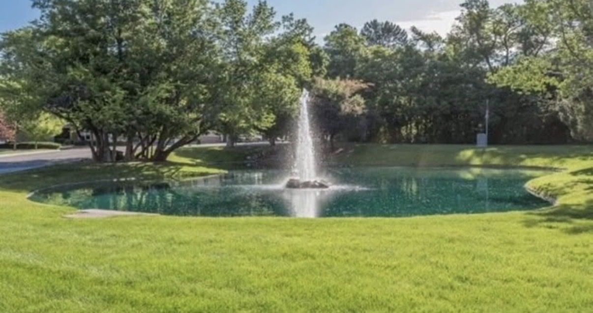 (2) plots at Wasatch Lawn-Millcreek, UT