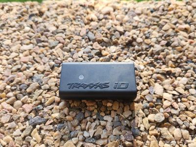 Traxxas iD LiPo Balance Charger Model 2936 - USB-C Input, 8.4V 2A Output