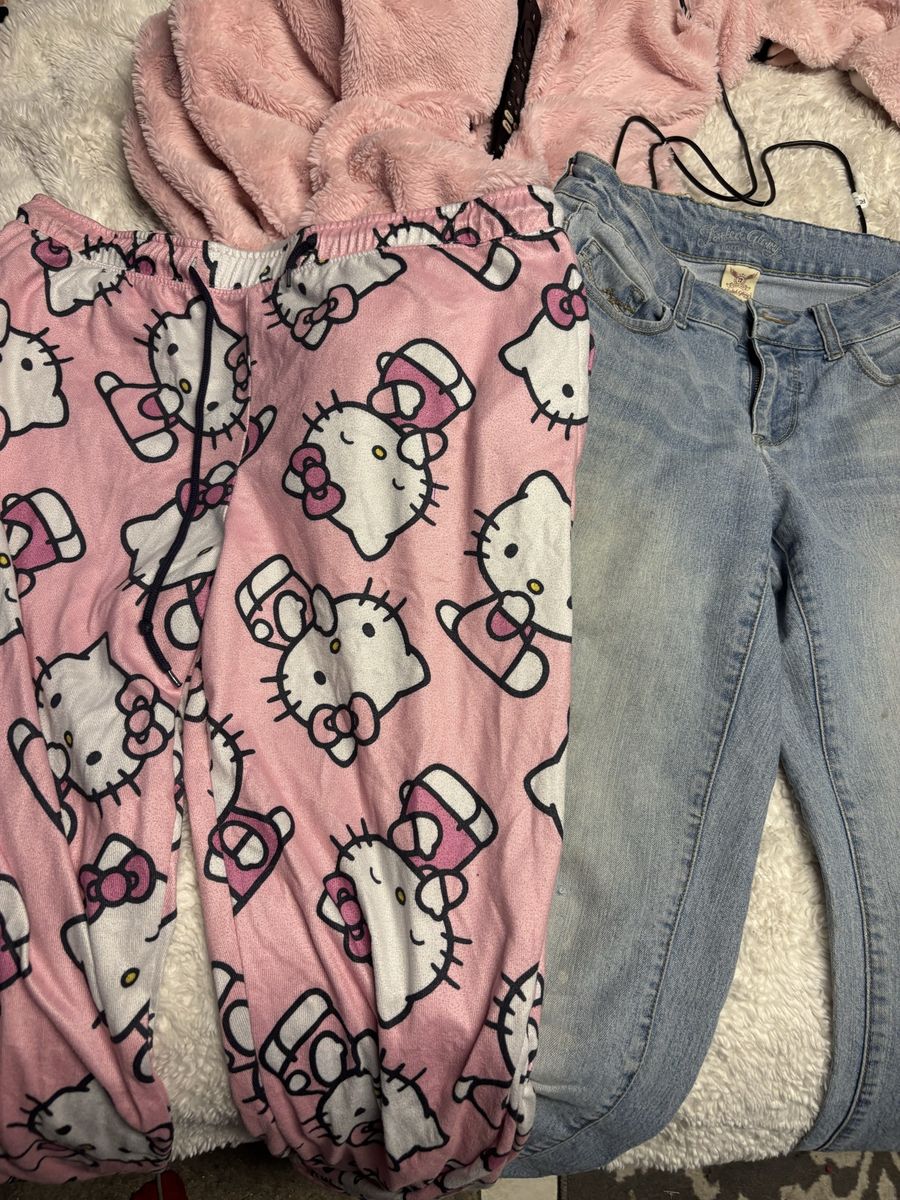 Women’s clothes