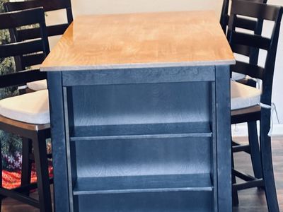 Dinning table