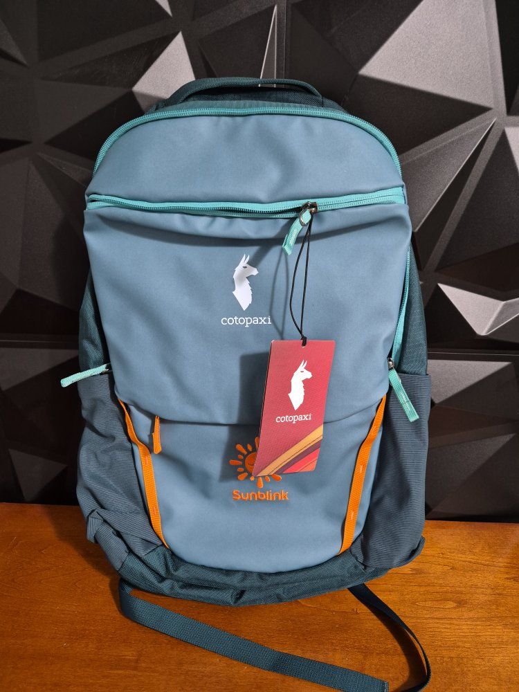 Cotopaxi
Allpa 26L Daypack. Brand new 