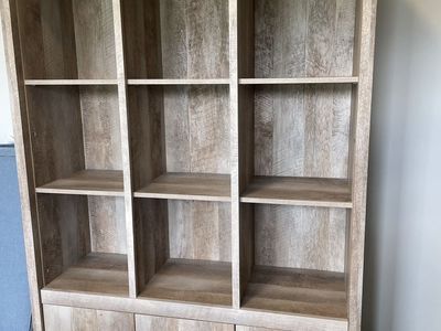 Gorgeous Bookcase/storage dresser