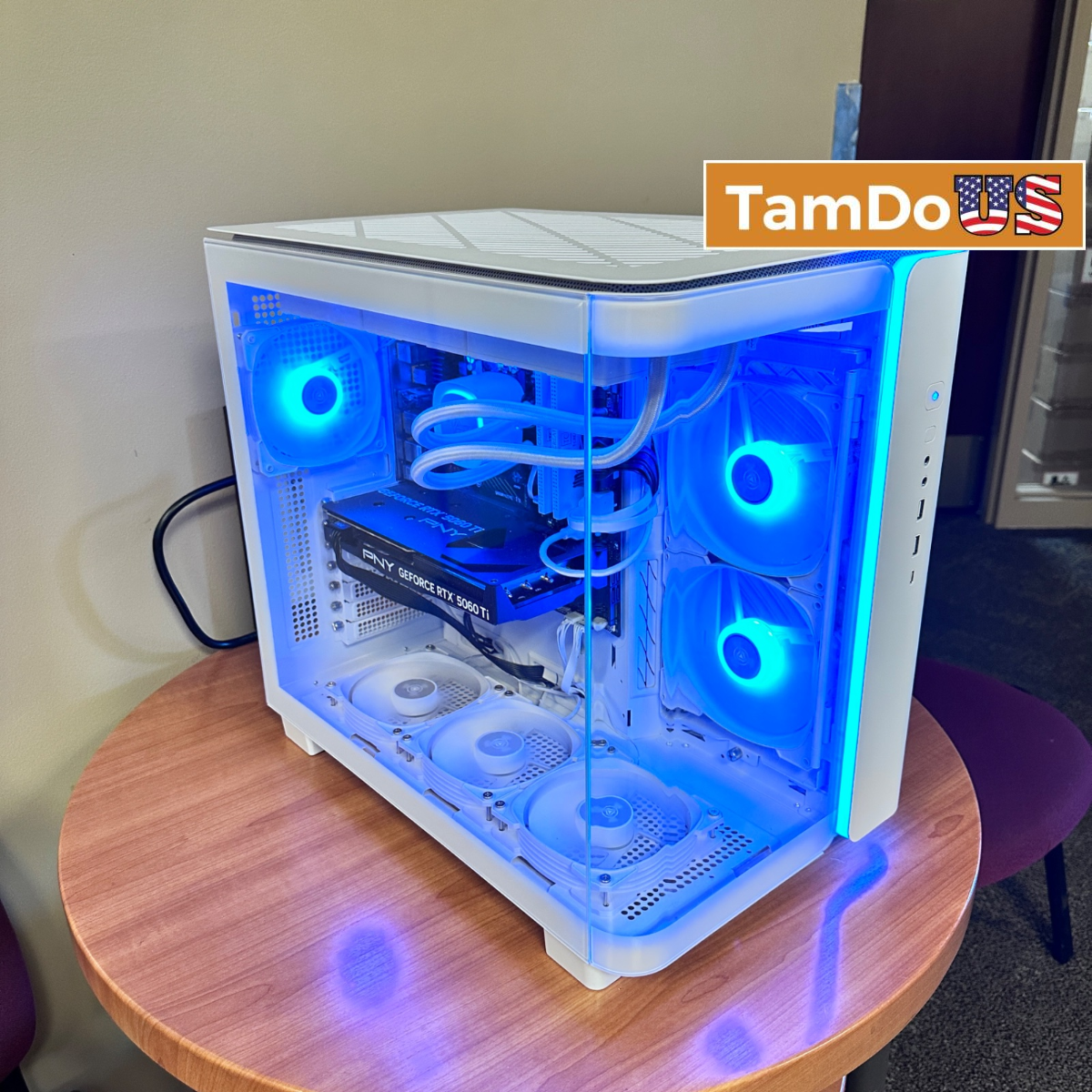 Skytech Gaming King 95 Desktop, Ryzen 7 9700X, 16GB DDR5, 1TB, RTX 5060 Ti 16GB