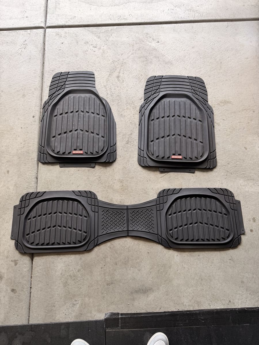 Rubber car mats