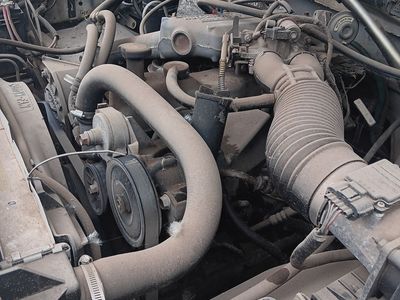 6 Cyl in Line ford 4.9 EFI