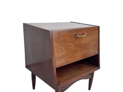 Mid-Century Modern Wooden Nightstand with Drawer and Lower Shelf