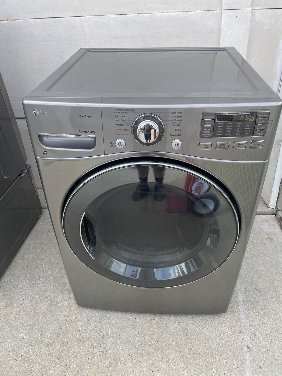 LG Electric Dryer