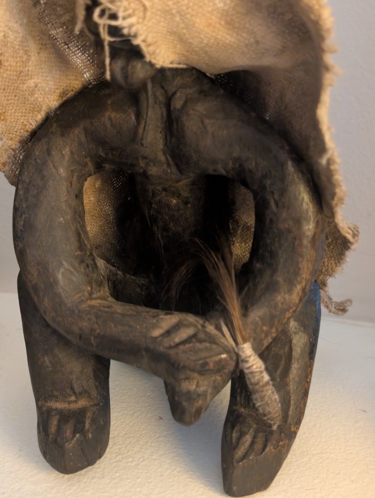 Main image 10