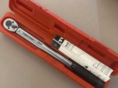 TEKTON Torque Wrench