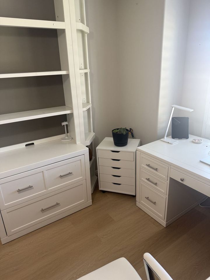 Main image 3