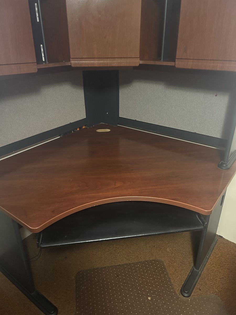 Corner Desk