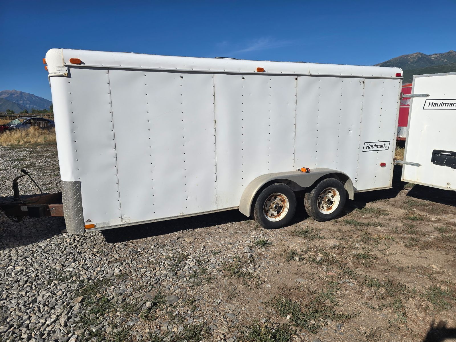 Haulmark Enclosed Cargo Trailer - White Dual Axle 7xq16