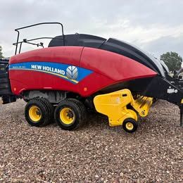 2018 340 plus new holland baler