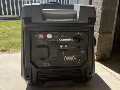 Cummins Onan P4500i Generator
