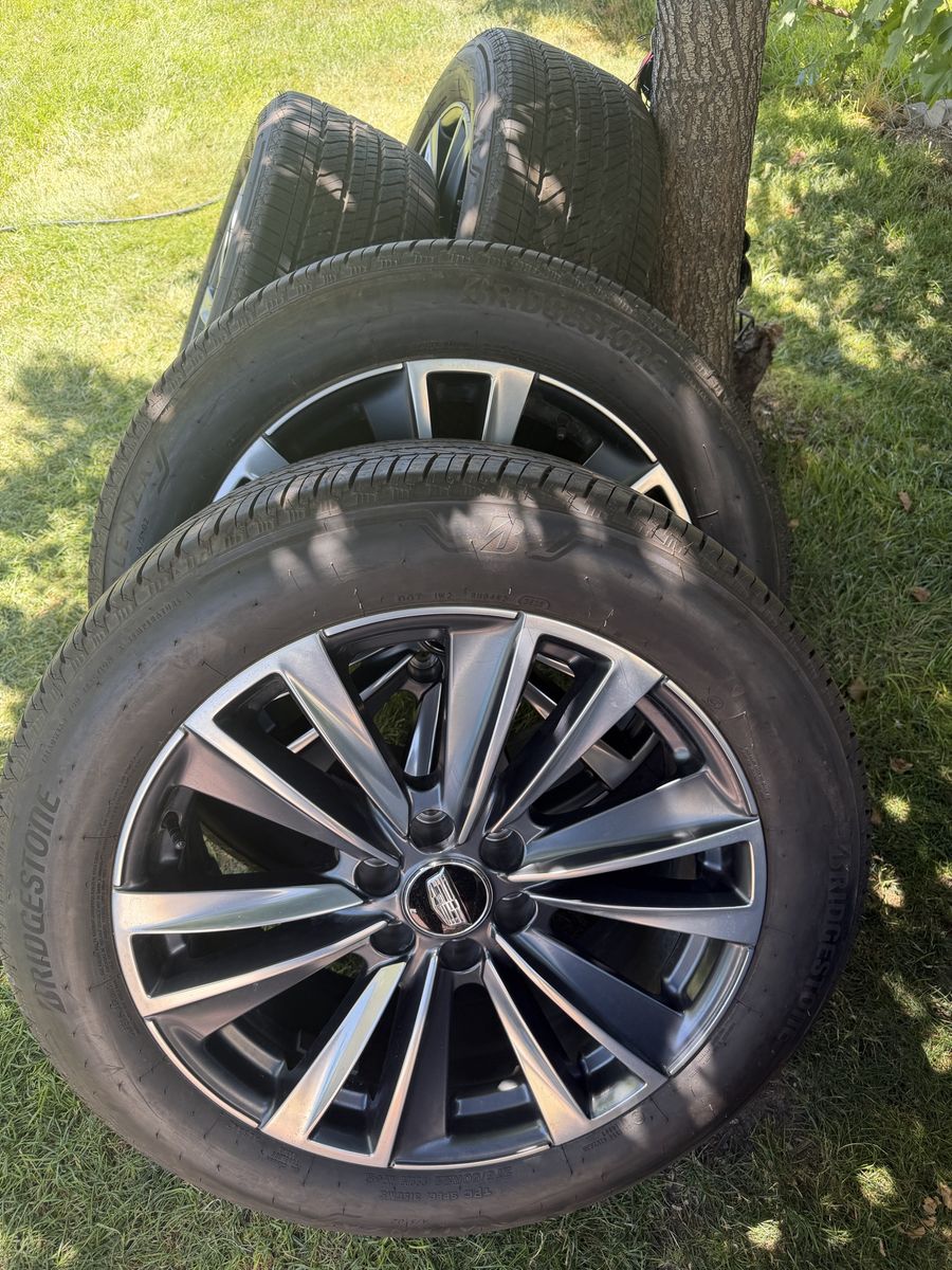 Brand  New 2026 Cadillac Escalade Wheels And Tires