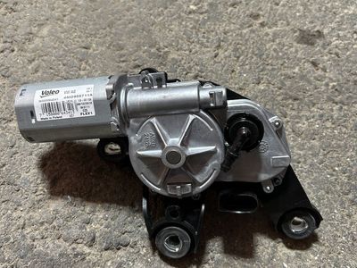 Audi Q7 Rear Windsheild Wiper Motor