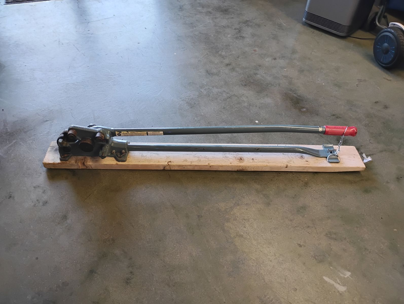 MCC SCB-16 Heavy-Duty Manual Rebar Cutter and Bender