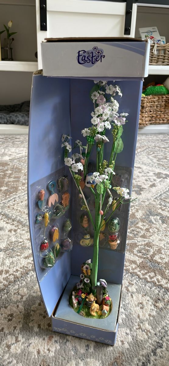 Vintage 18" Easter Tree With 24 Painted Wooden Ornaments