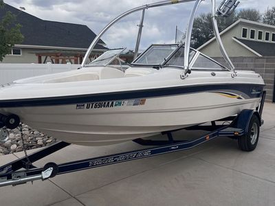 2002 Chaparral 180 SSe