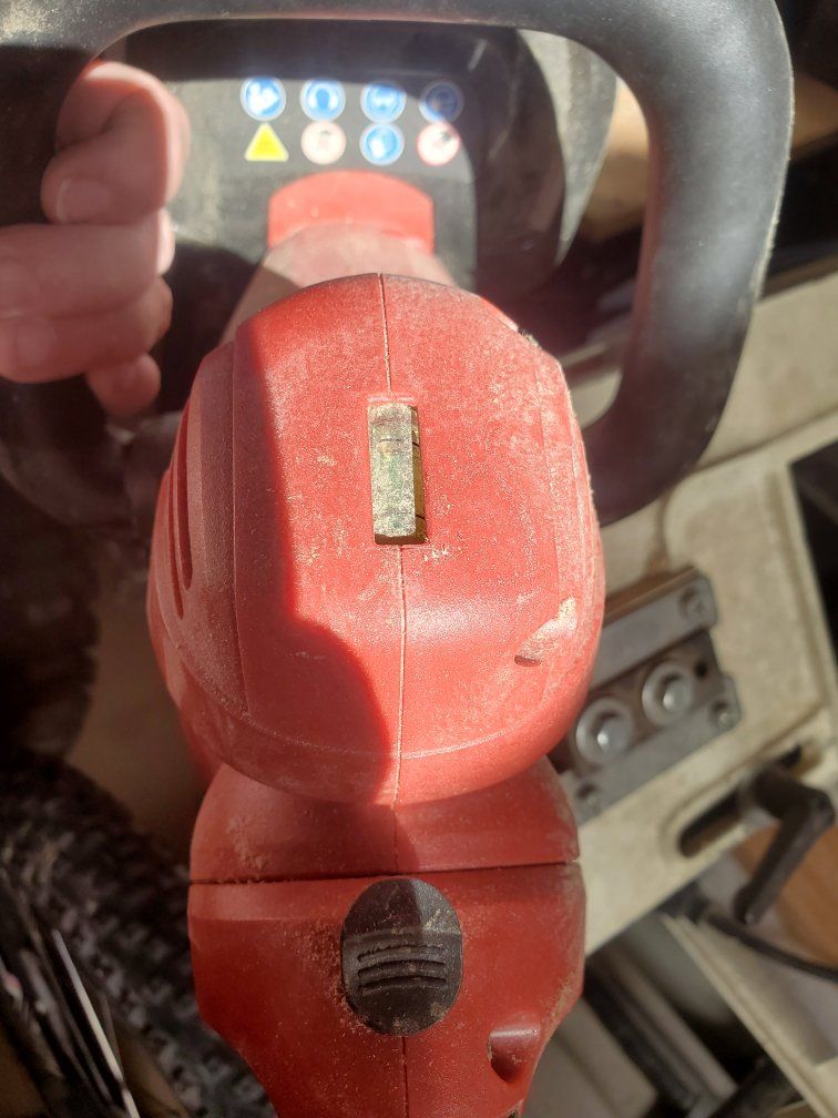 Main image 6