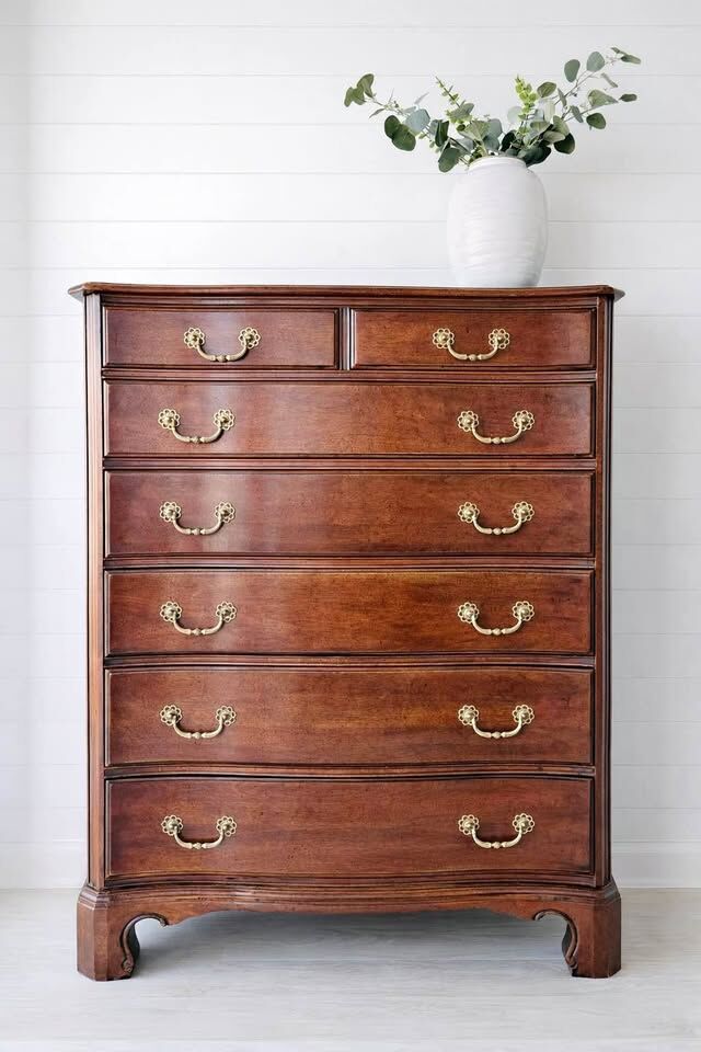 Vintage Walnut Davis Cabinet Company 7 Drawer Dresser | Vintage Walnut 7 Drawer Chest