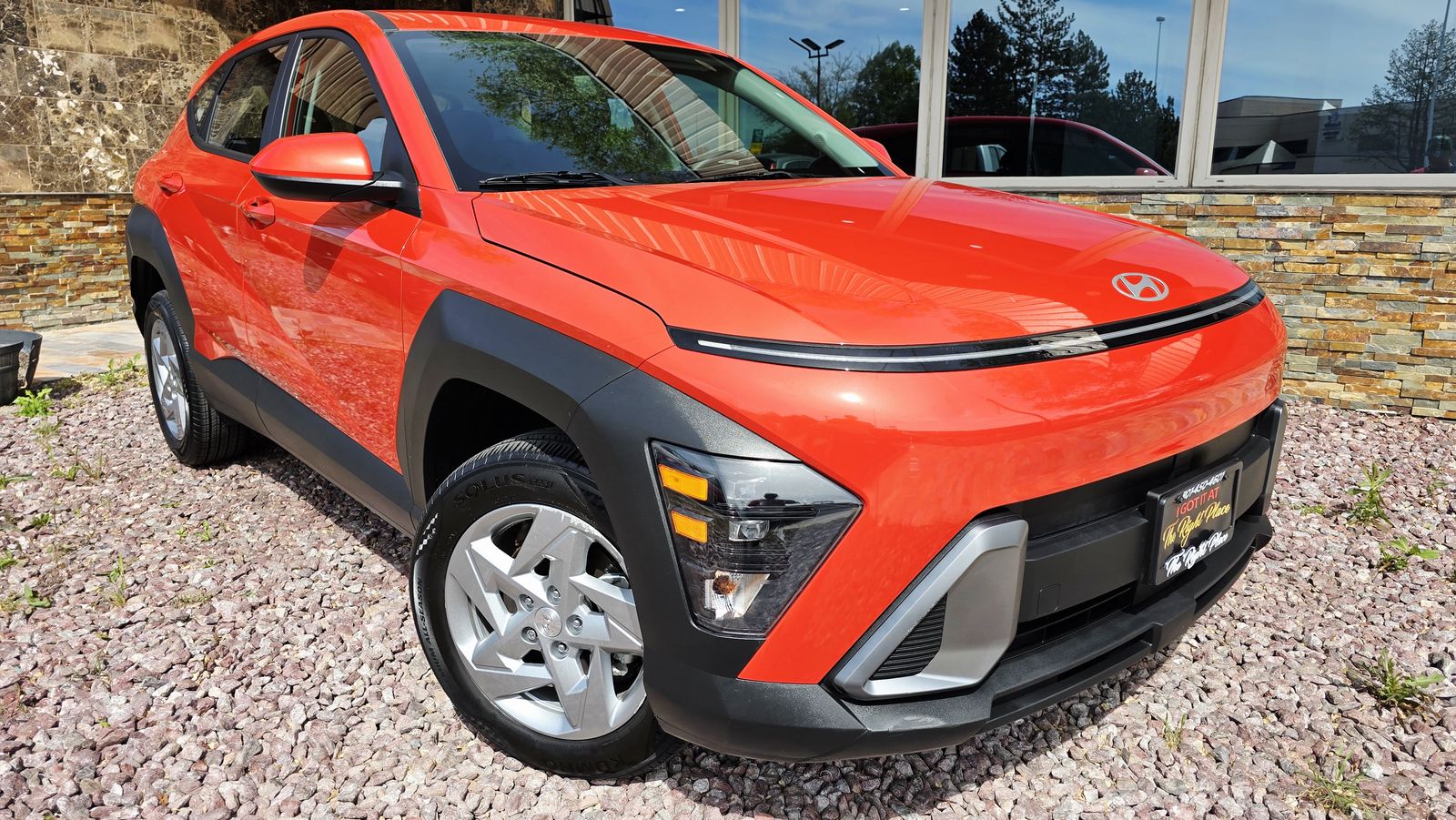 2025 HYUNDAI KONA SE